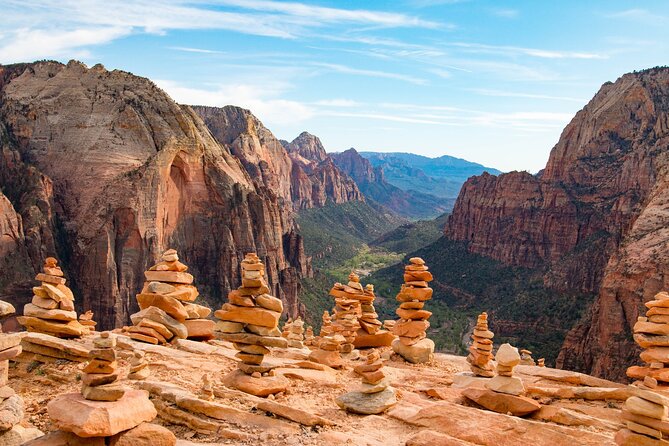 100+ Self-Guided Audio Tours: Driving & Walking Bundle - Key points before you buy