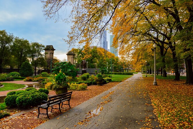 100+ Self-Guided Audio Tours: Driving & Walking Bundle - New York, Hawaii, and major city walks