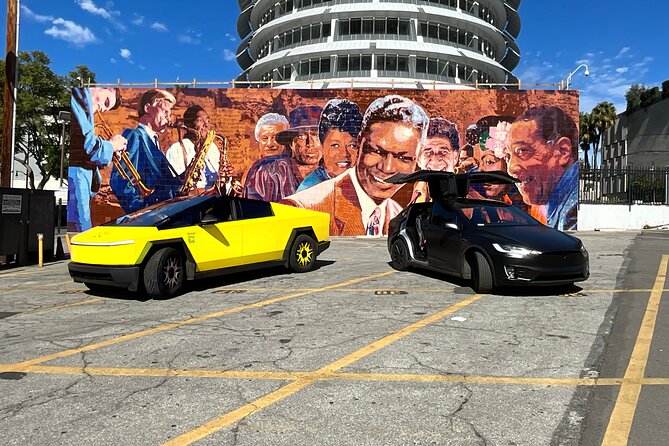 2.5-Hour Hollywood Sign AI-Powered Driving Tour - Seeing the Hollywood Bowl from the road