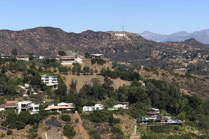 2.5 Hour Private Sightseeing Tour of Hollywood and Beverly Hills - Hollywood Walk of Fame: a quick first look