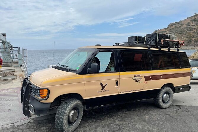 2 hour Inside Adventure Tour on Catalina Island - Leaving Avalon for the protected interior
