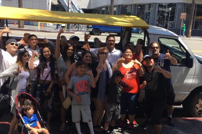 2-Hour Shared Celebrities Home Tours in Hollywood - Finding the Hollywood sign viewpoint