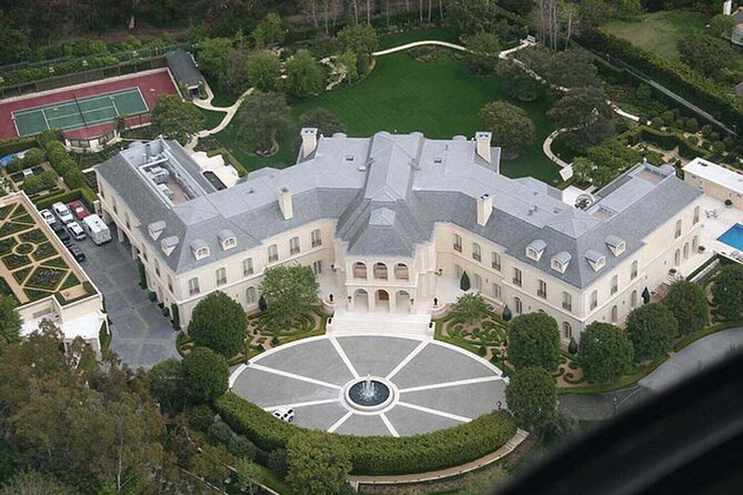3.5-Hour LA Story Tour: Our Most Popular Los Angeles Tour! - Sunset Boulevard, Greystone Mansion, and Beverly Hills