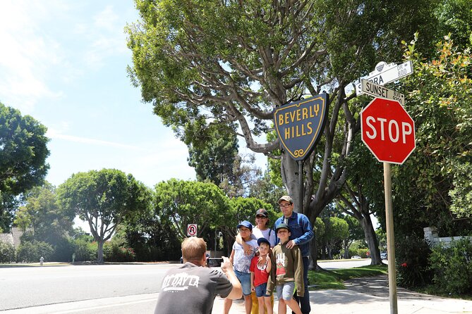 3-Hour Small Group Tour: Hollywood to Beverly Hills - Beverly Hills, 90210, and the celebrity route