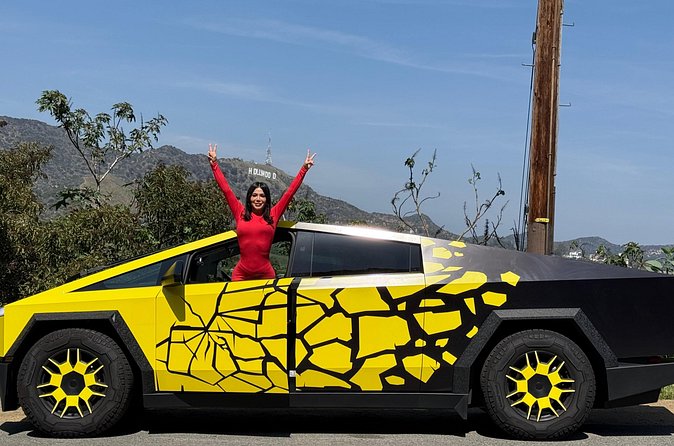 30-Minute Driving Tour: Explore Los Angeles in a Cybertruck - Stop Three: The Hollywood Sign Photo Opportunity