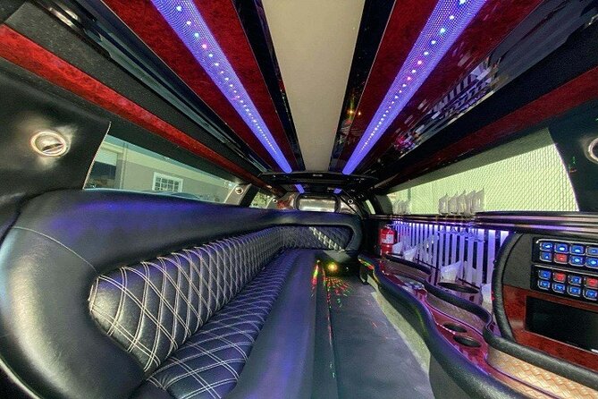 4, 5, or 6 Hour Los Angeles Private Tour in Stretch Limo - Marina del Rey and the route back inland