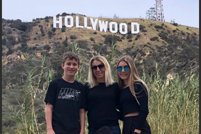 Authentic 3-Hour Hollywood to Beverly Hills Tour - San Fernando Valley from Universal City Overlook