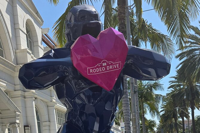 Beverly Hills and Rodeo Drive: A Self-Guided Audio Tour - The Wallis Annenberg Center and a former post office