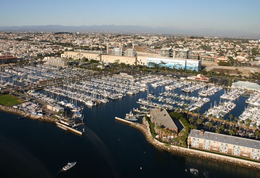 California Coastline & Hollywood Celebrity Helicopter Tour - Beverly Hills, Celebrity Homes, and Famous Neighborhoods