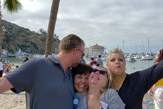 Catalina Happy Hour Tour - Six drinks and a moving party in Avalon