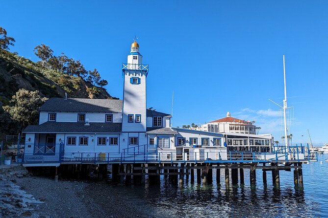 Catalina Scavenger Hunt Walking Tour and Game - Reaching Catalina Island Casino