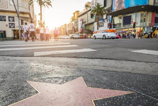 Combo: Ferrari, Bus Tour, Hollywood Sign and Beverly Hills - Key points at a glance