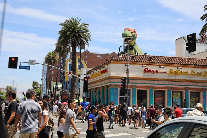 Combo: Ferrari, Bus Tour, Hollywood Sign and Beverly Hills - Hollywood Bowl and the entertainment district