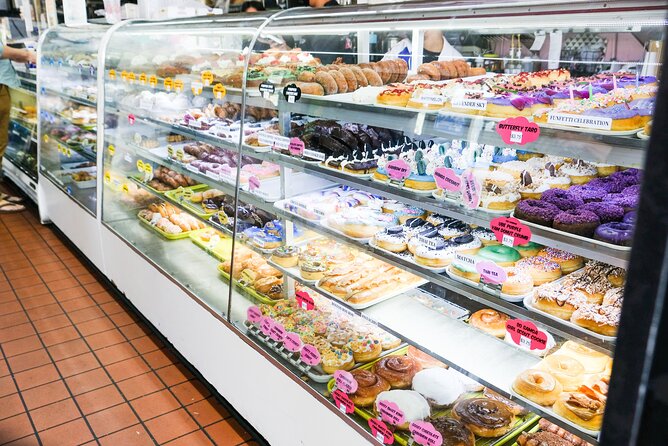 Discover California Donut Culture: Santa Monica’s Sweetest Tour - Comparing Randy’s With Sidecar Doughnuts