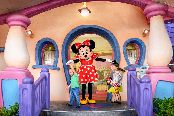 Disneyland Resort Anaheim Tickets in California - Galaxy’s Edge: the most detailed part of the park
