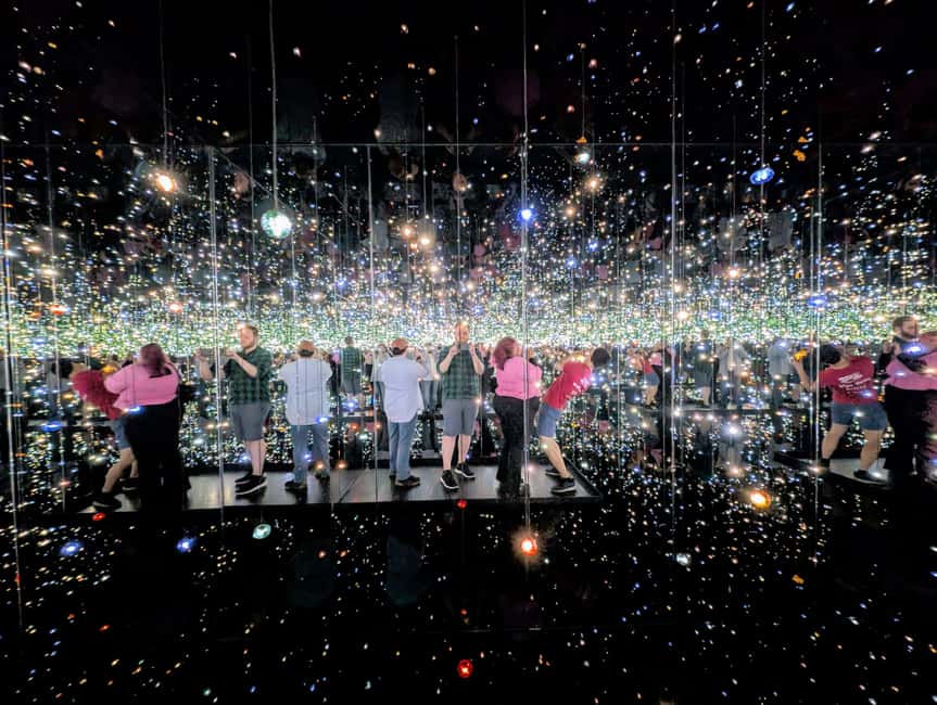 Downtown LA Arts Tour with MOCA & The Broad + Infinity Room - MOCA and its changing collection