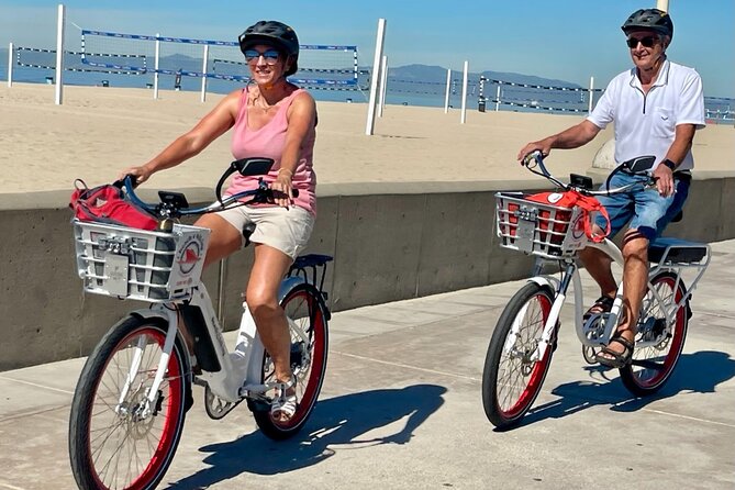 E-Bike LA Beach Tour from Redondo Beach Pier - A quick look at the Roundhouse Aquarium