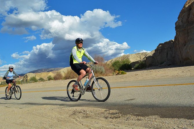 Earthquake Canyon Express Downhill Bicycle Adventure - Meeting the group in Palm Desert