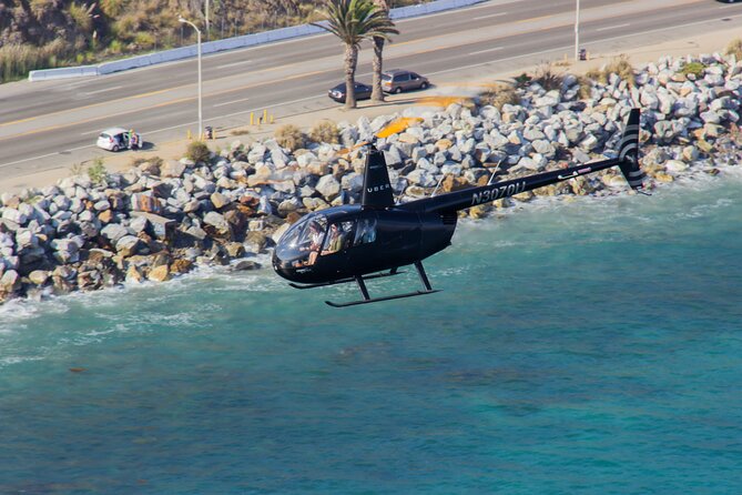 Experience Helicopter Attractions of Los Angeles - A helicopter view of Los Angeles