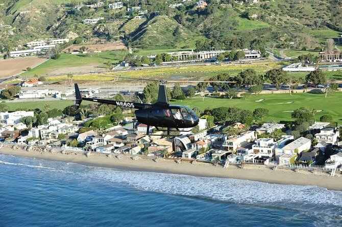 Experience Helicopter Attractions of Los Angeles - Why the three-seat arrangement matters