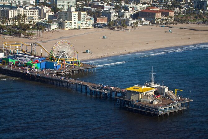 Experience Helicopter Attractions of Los Angeles - Dodger Stadium and the shape of the city