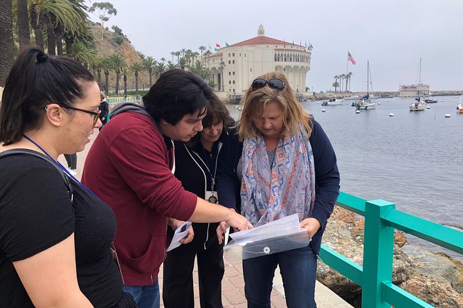 Fantastic Catalina Race - A sightseeing game through downtown Avalon