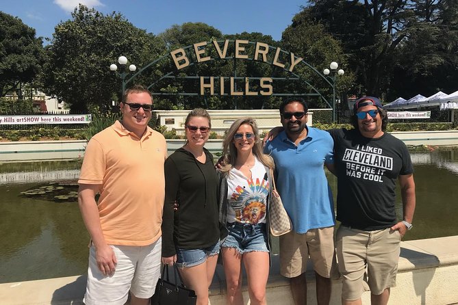 Full-Day Los Angeles Highlights Tour - Hollywood Boulevard, movie palaces, and the Walk of Fame