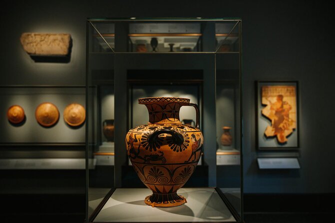Getty Villa Private Tour with Expert Art Historian & Ocean Views - The villa and the Roman idea behind it