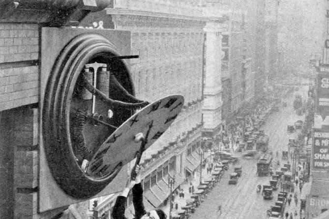 Ghosts of the Golden Age: Los Angeles Haunted Theater Tour - Grand Central Market adds a useful local pause