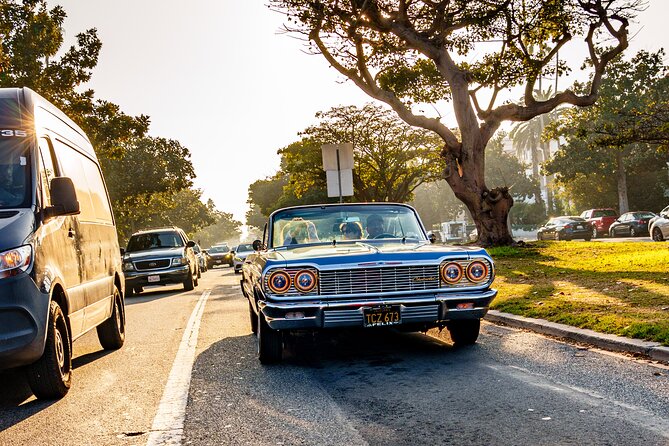Golden Route Lowrider Tour - Abbot Kinney Boulevard offers a shorter neighborhood stop