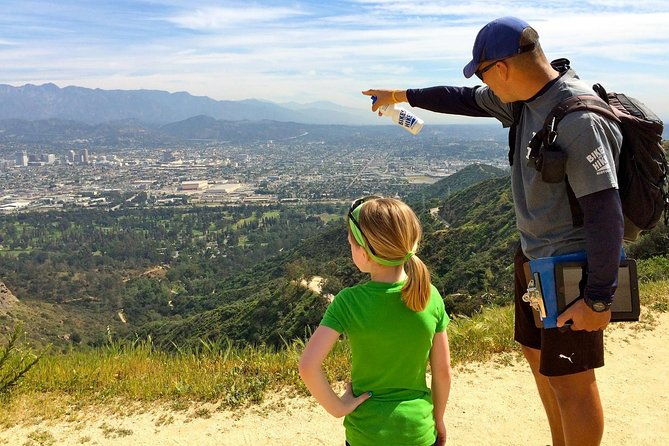 Griffith Observatory Hike: Guided Tour through Griffith Park - The guides make the difference