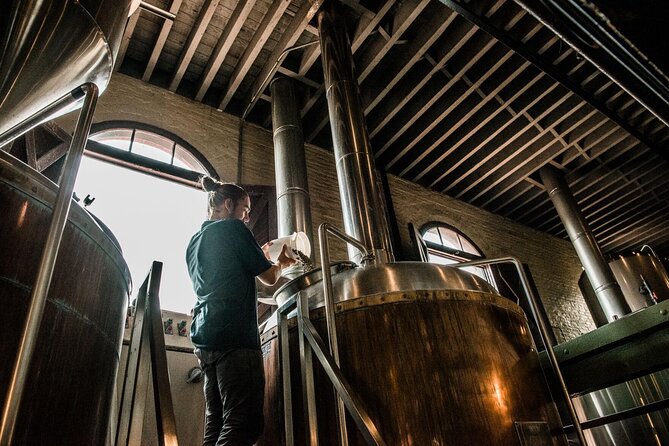 Guided Brewery Walking Tour in Lancaster City - What the tasting instruction adds