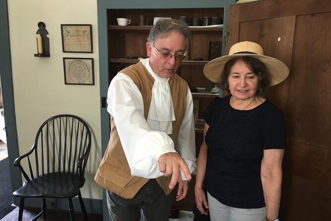 Guided Tour of the Lititz 1792 Johannes Mueller House - Moving room by room through the 1792 home