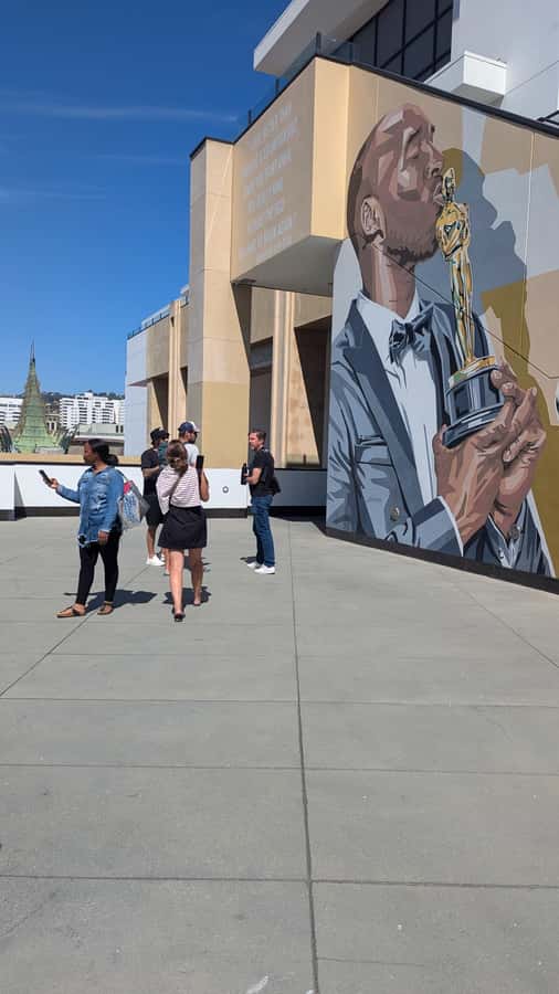 Historic Hollywood Boulevard and Movie Palaces Walking Tour - Is $35 a fair price?