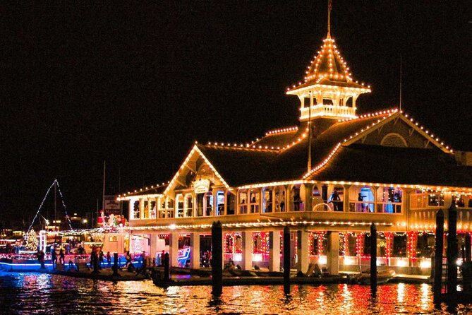 Holiday Lights Cruise Throughout Luxurious Newport Beach Harbor - How to Make the Most of the Views