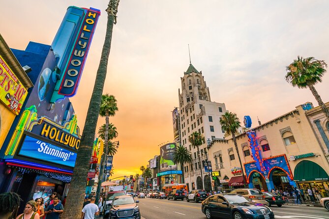 Hollywood and Celebrity Homes Bus Tour - The Hollywood Sign and Hollywood Hills drive