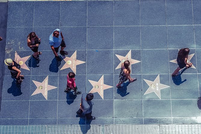 Hollywood & Beverly Hills: Celebrity Homes & Lifestyle Tour - Starting in Hollywood at Orange Drive