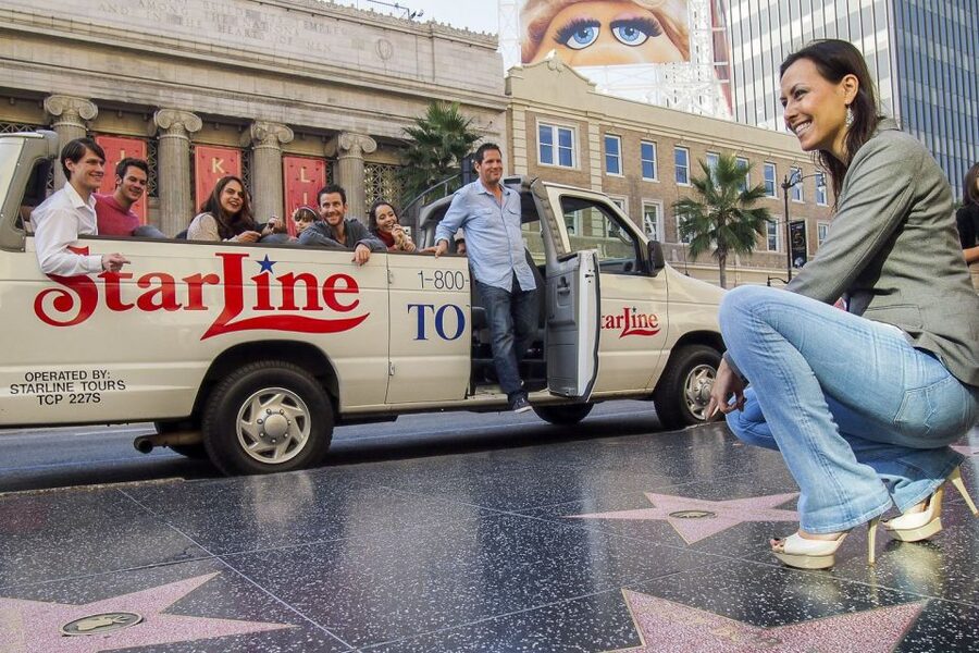 Hollywood & Beverly Hills: Celebrity Homes & Lifestyle Tour - Open-air bus comfort and weather concerns