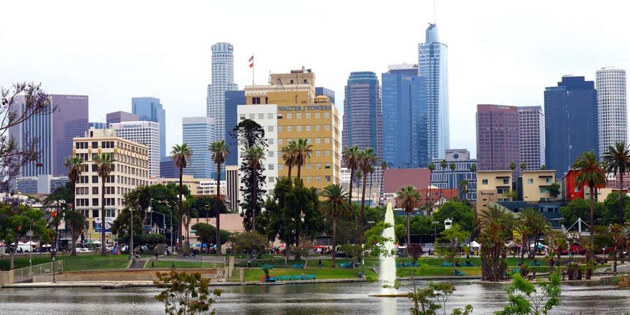 Hollywood, Beverly Hills, Santa Monica, Venice Beach Tour. - Beverly Hills and Rodeo Drive: polished streets, limited time