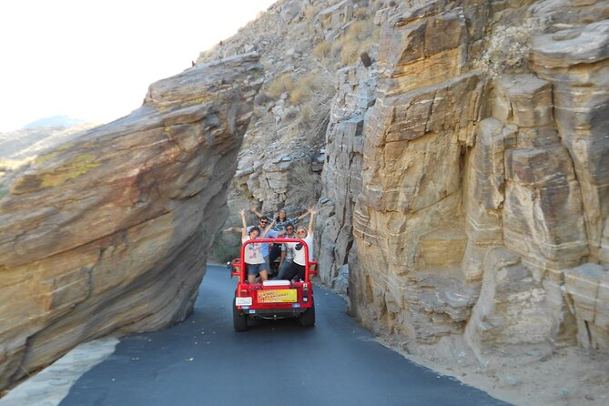 Indian Canyons Hiking Tour by Jeep from Palm Desert - Key points at a glance