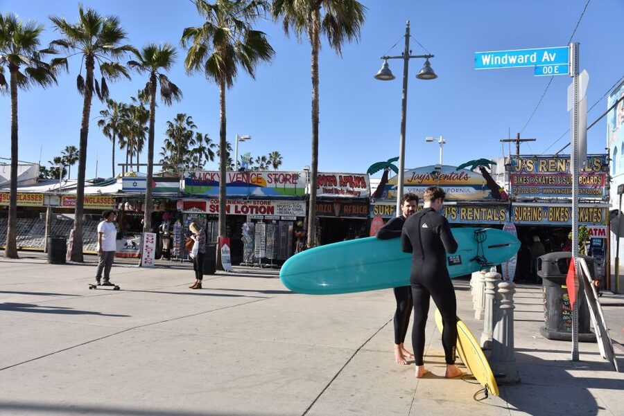 LA: City Highlights Tour with Cruise Terminal Pickup - Lunch at Mel’s Diner