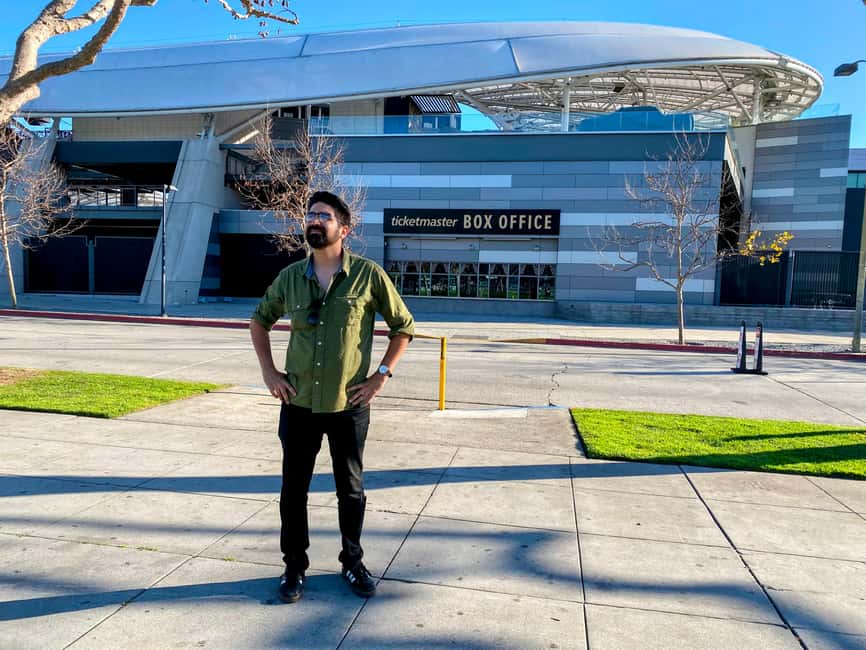 LA: Expo Park Space & Dinosaurs Tour with Cal Science Center - How the 90-minute pace feels