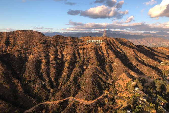 LA Helicopter Tour with Malibu Landing - Santa Monica Pier and the Pacific Wheel