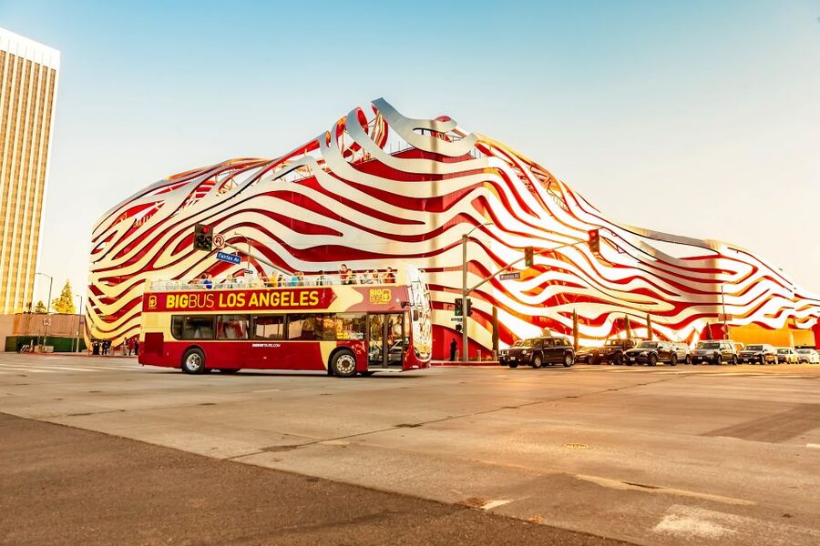 LA: Hop-on Hop-off Tour by Open-top Bus with 19 Stops - The Blue Route: Santa Monica, ocean air, and a slower afternoon