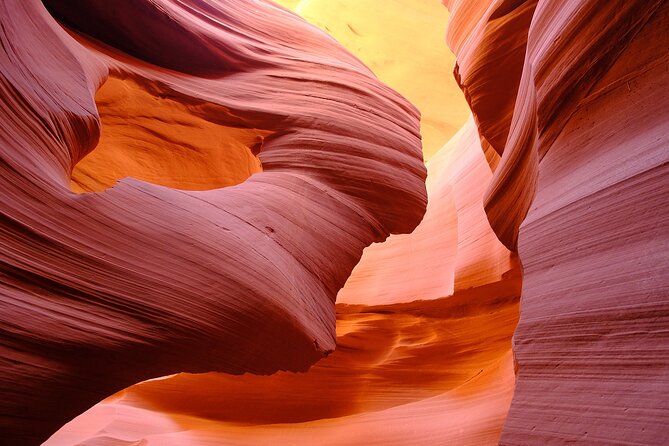 LA: Las Vegas, Sedona, Monument, Antelope Canyon, 5-Day Tour - Day 2: Hoover Dam and a free Las Vegas afternoon