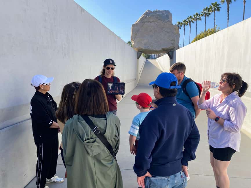 LA: Museum Row Tour The Fast & The Fossilized on Wilshire - What the guide adds to Museum Row