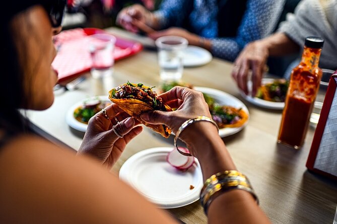 LA Venice Beach Hidden Gems Food Tour With 6 Food Tastings - Six bites, from açaí to churro waffles