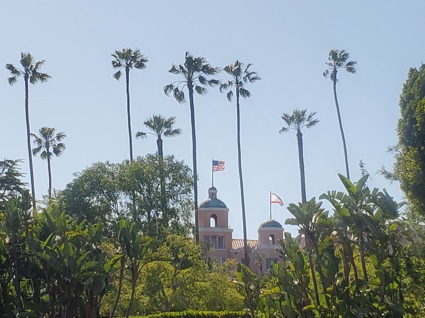 LA VIP Tour : Beverly Hills, Sunset Strip, & Hollywood Sign! - Beverly Hills and the Greystone Mansion stop