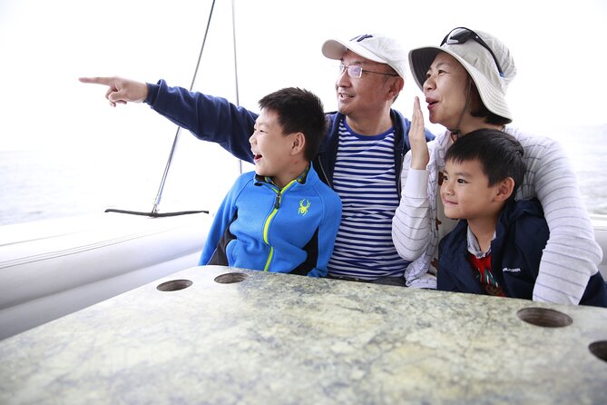 LA: Yacht Private Trip -1 hour (1 ticket covers 1-6 ppl - Captain Ryan and the value of a private crew