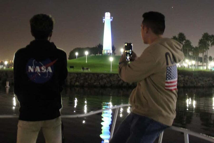 Long Beach: Private Night Yacht Cruise With City Lights - Bluetooth music, photos, and the yacht atmosphere